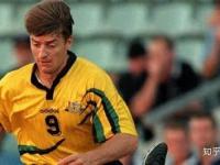 萨索洛VS科莫比赛直播入口白巧克力：韦德比哈登更在乎比赛 哈登逛夜店时韦德在苦练跳投