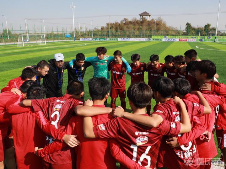 那不勒斯VS克雷莫纳直播卡利亚里vs克雷莫纳：近期战绩与预测分析